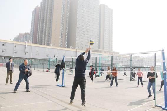 说明: E:\work\宣传部\宣传工作\Photos\2018\201811\20181109快猫
召开教职工趣味运动竞赛\xcb\IMG_6998.JPG